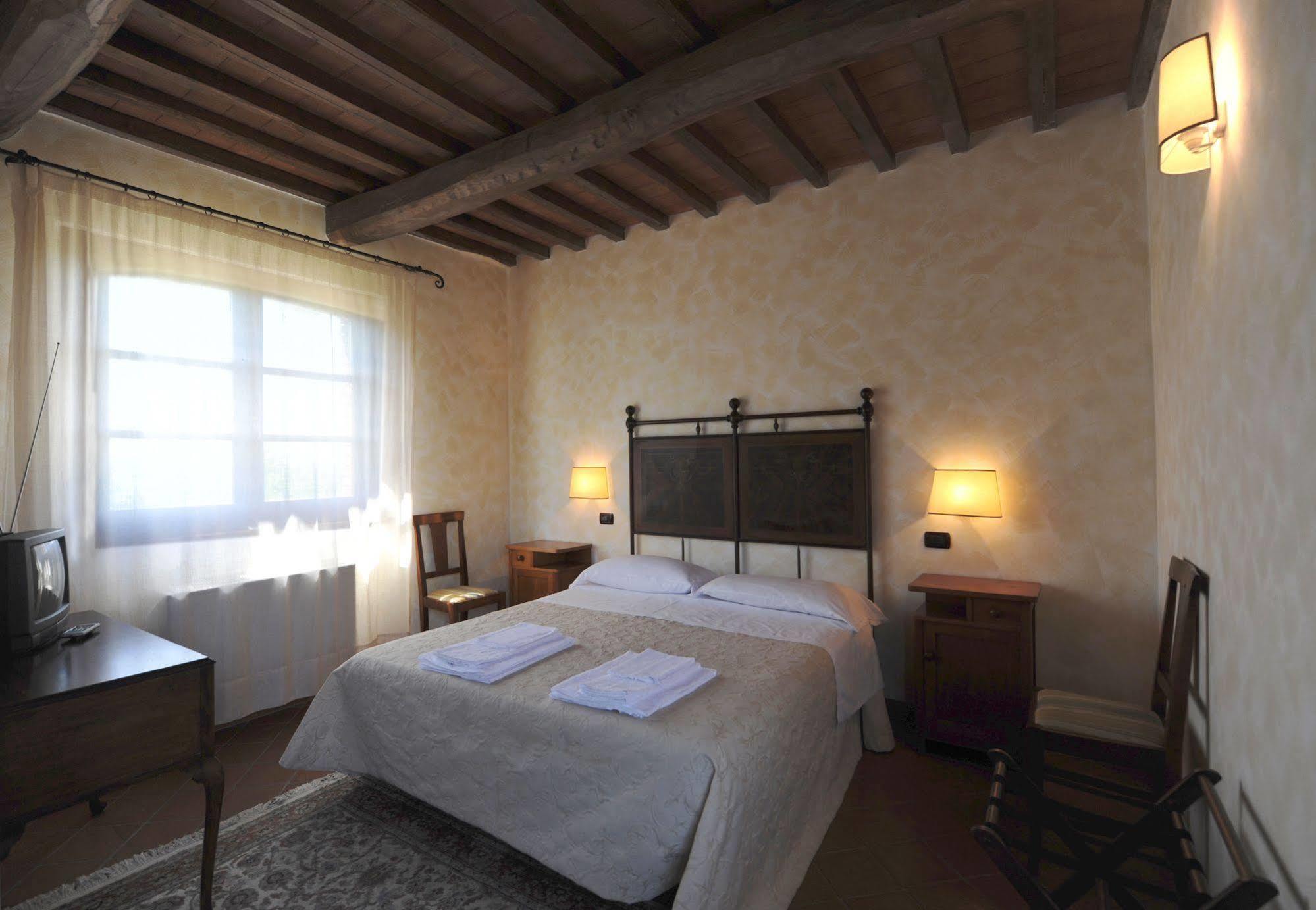 Relais Le Ginestre Villa Сатурния Екстериор снимка